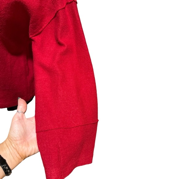 Eileen Fisher 100% Merino Wool Red Christmas Holidays Sweater Size Small - Picture 5 of 11